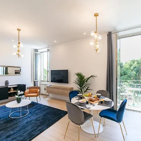 Apartment Ventimiglia City Center With Sea View